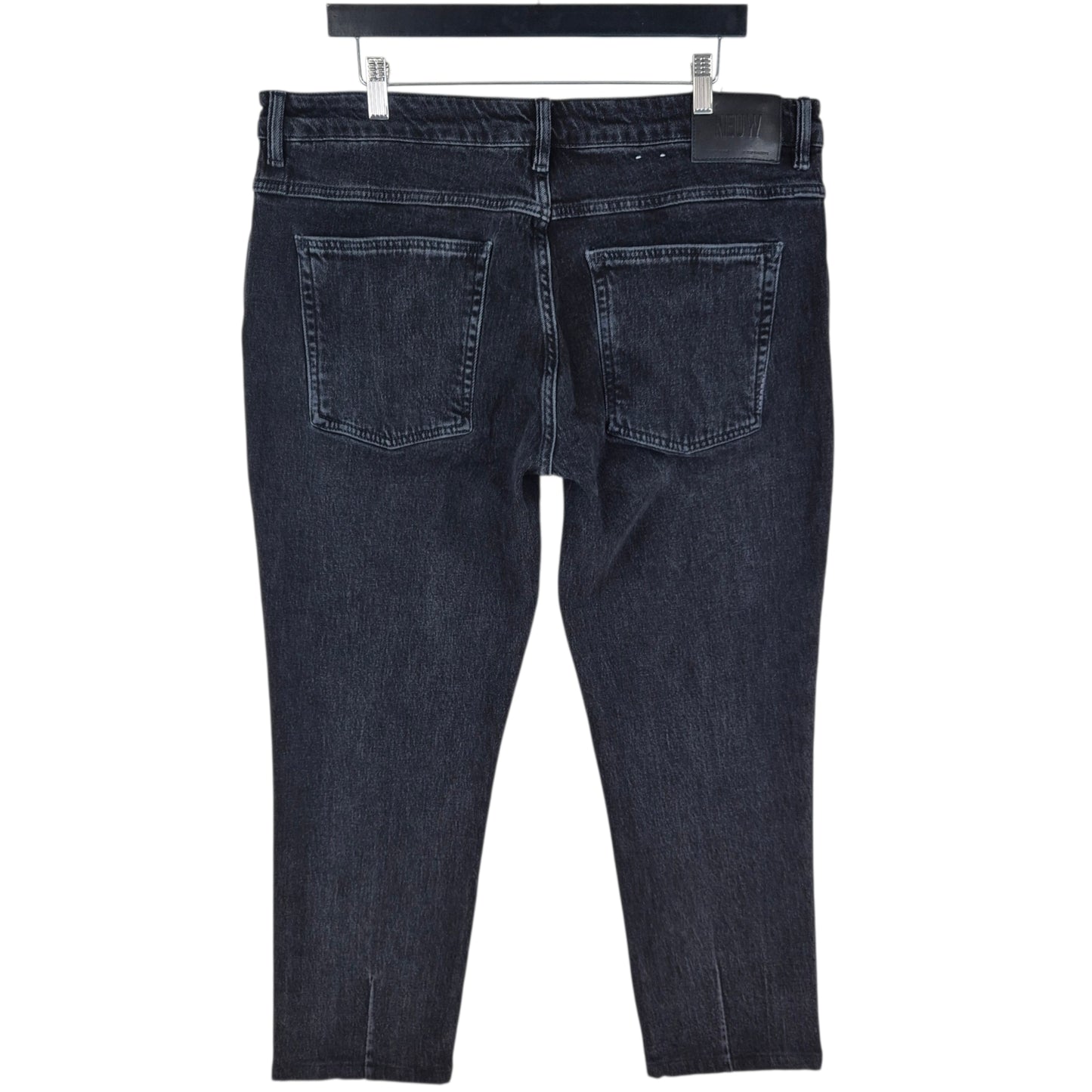 NEUW Jeans Lou Black Heavy Crop Denim W38
